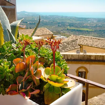 Bed and breakfast Le Terrazze Di Pirandello 2*
