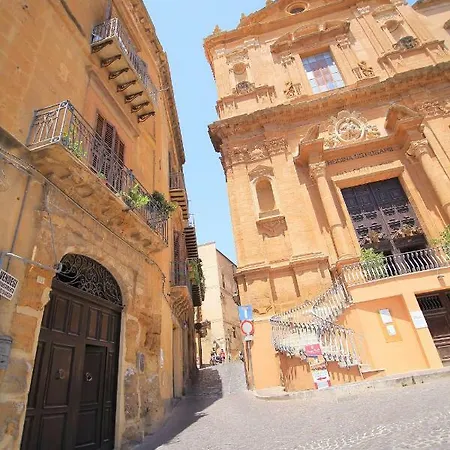 Le Terrazze Di Pirandello فندق مبيت وإفطار أغريجنتو